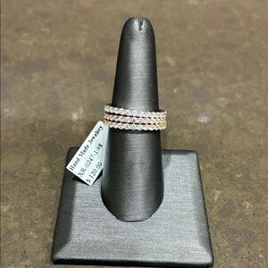 Elegant Gold and Silver Women's Ring